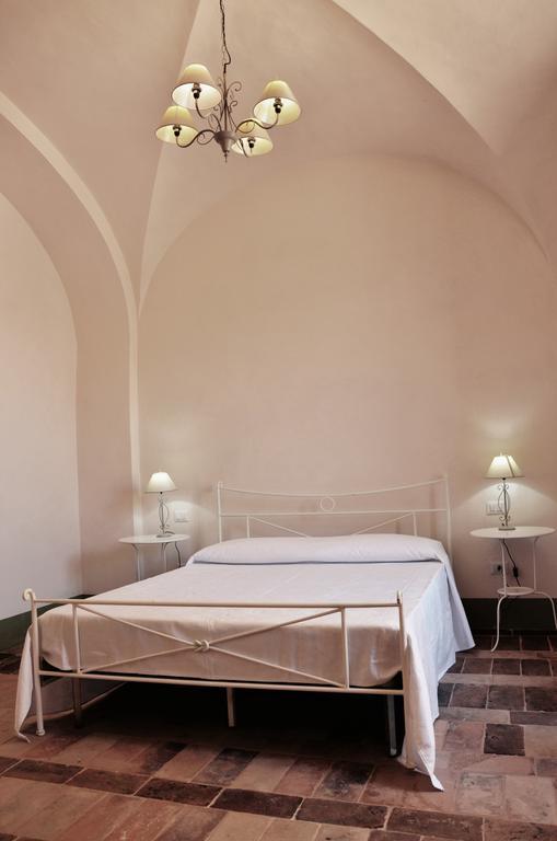 B&B Antica Biblioteca Φέρμο Δωμάτιο φωτογραφία